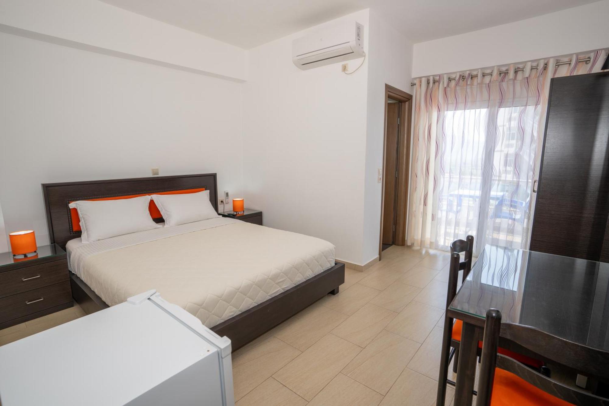Kalasa Hotel Саранде Екстериор снимка