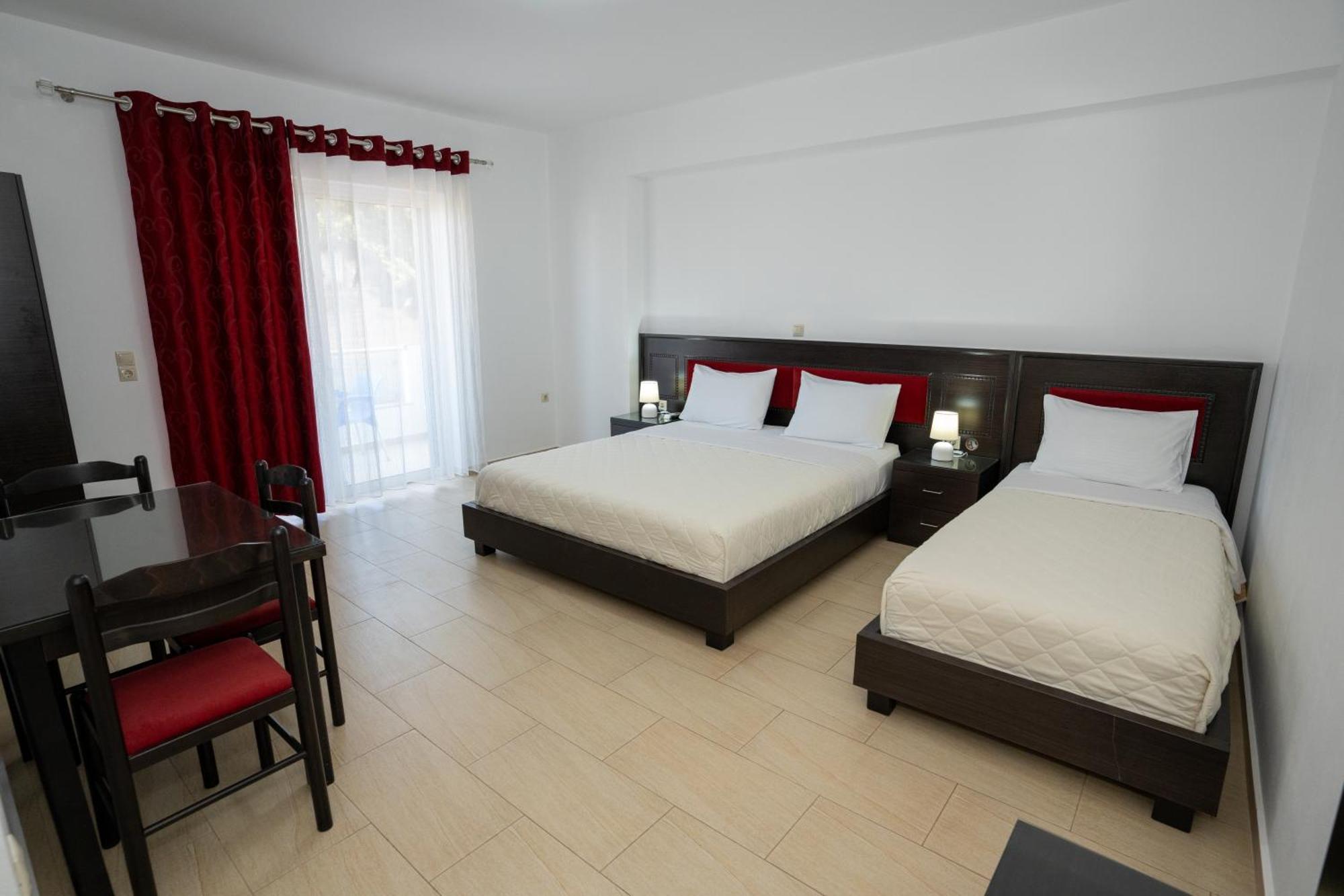Kalasa Hotel Саранде Екстериор снимка