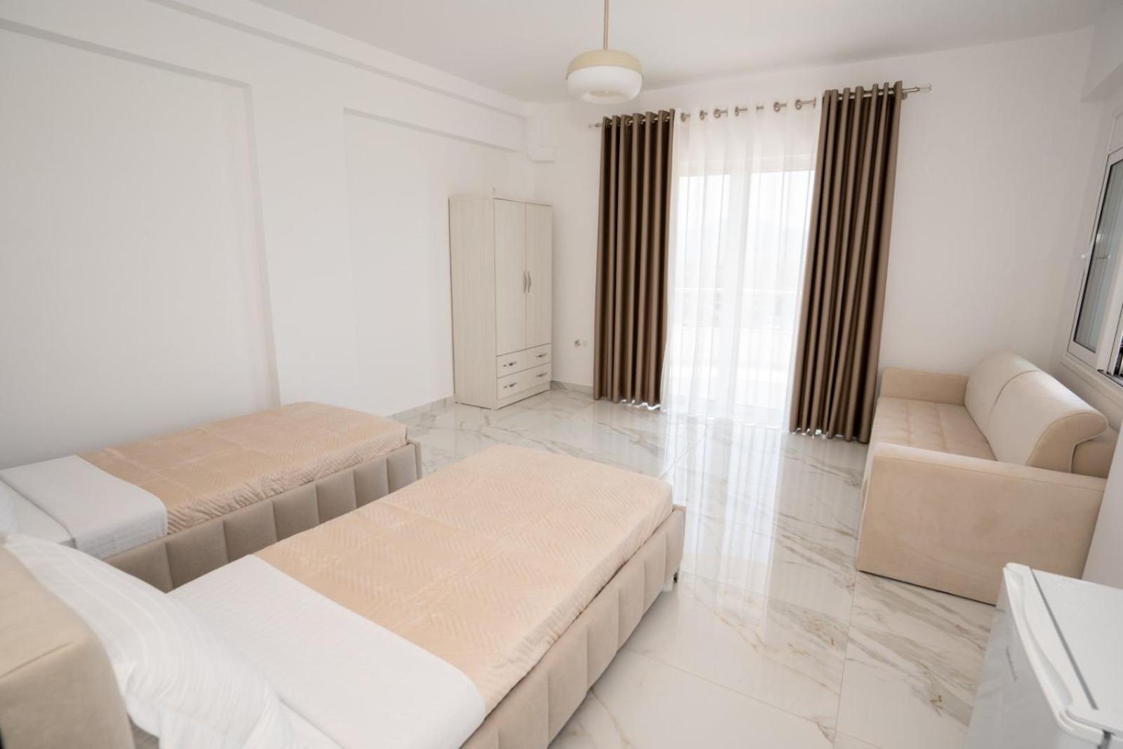 Kalasa Hotel Саранде Екстериор снимка